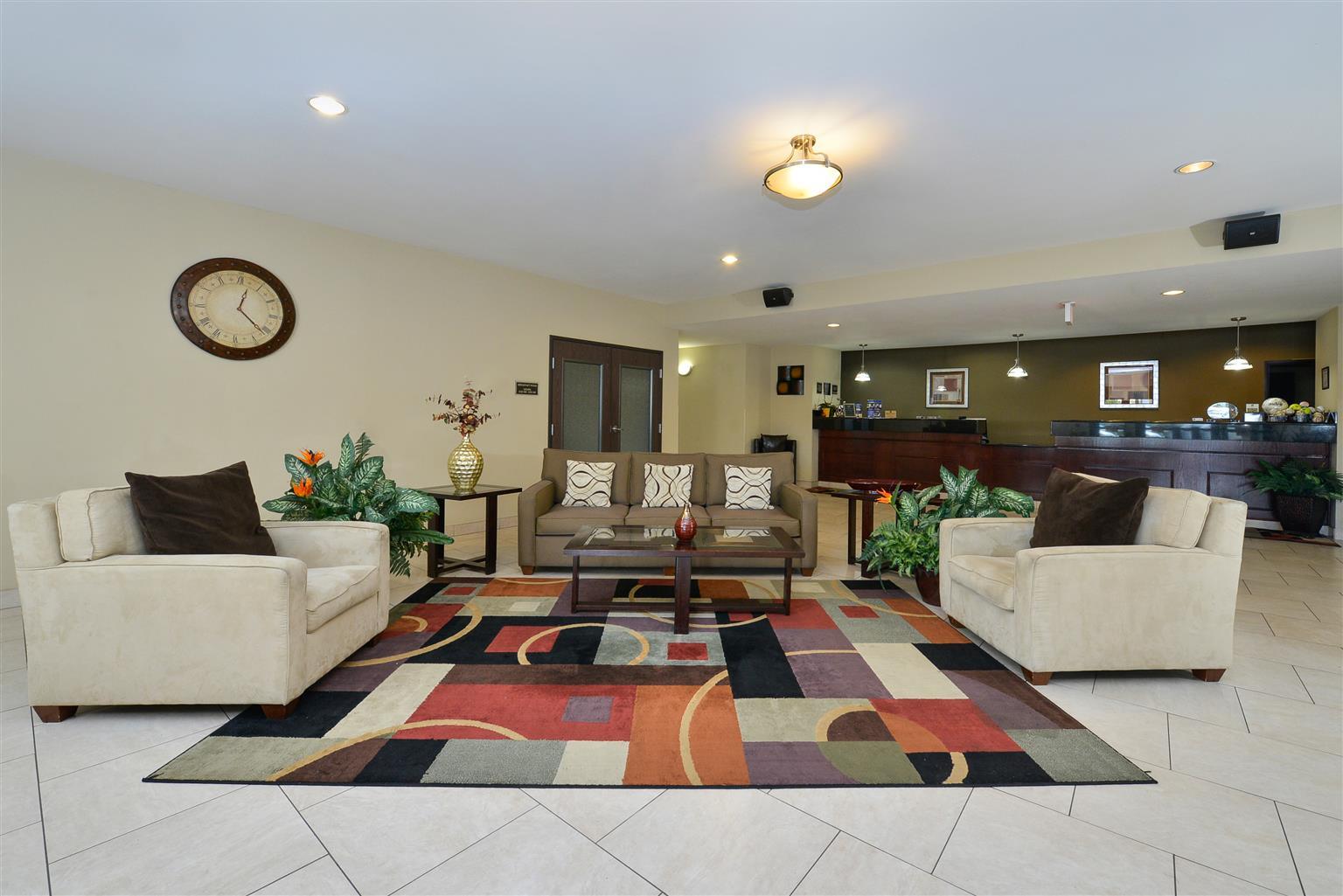 Best Western Plus Burleson Inn & Suites Exterior photo
